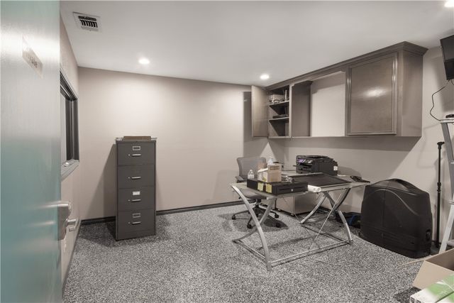 417 E Avenue B, Robstown, TX 78380