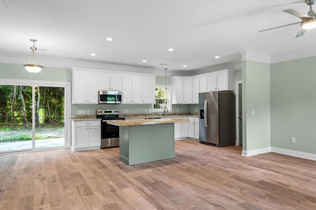 140 Old Orchard Way, Orangeburg, SC 29115