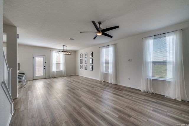 13246 Lorena Ochoa, San Antonio, TX 78221