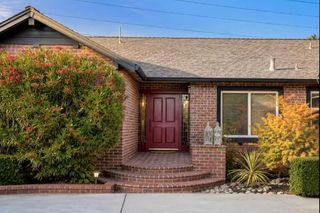 12498 Sumner Drive, Saratoga, CA 95070
