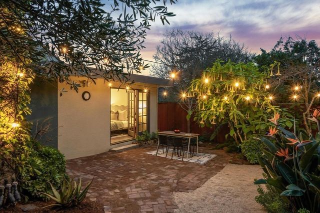 4107 Lyman Rd, Oakland, CA 94602