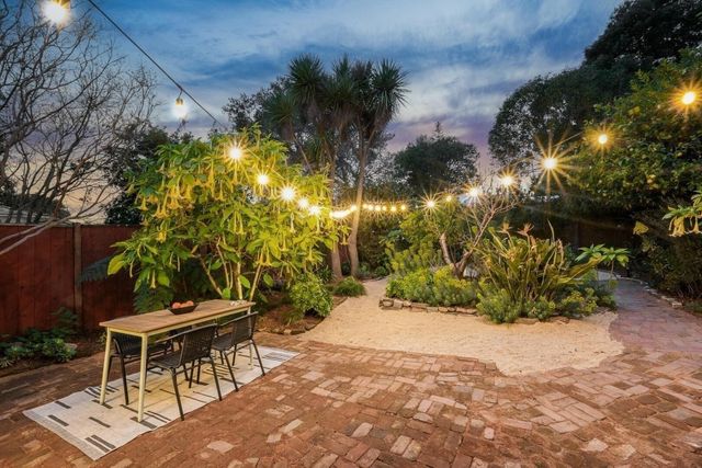 4107 Lyman Rd, Oakland, CA 94602