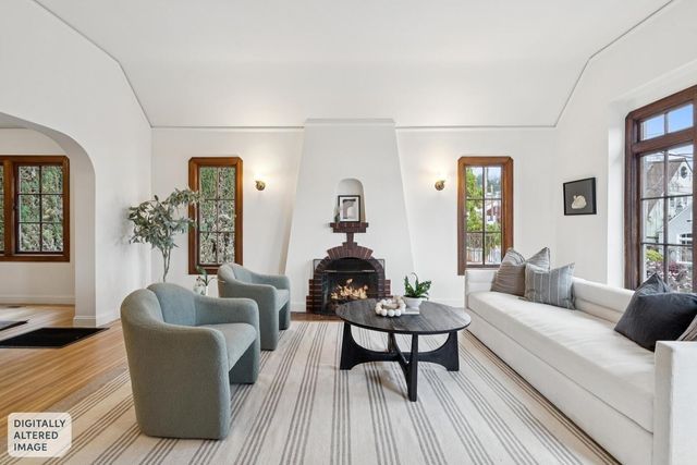 4107 Lyman Rd, Oakland, CA 94602