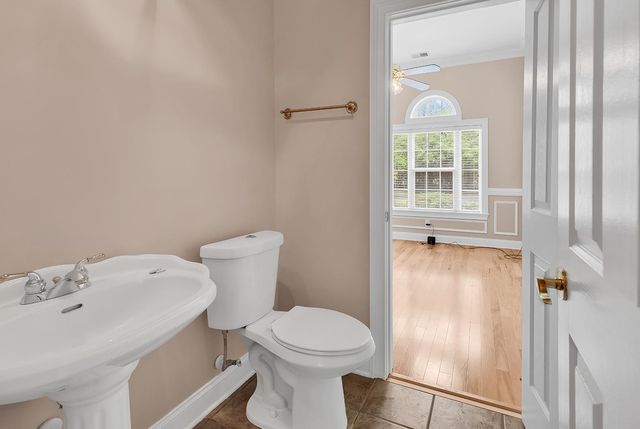 5606 Leatherleaf Dr., North Myrtle Beach, SC 29582