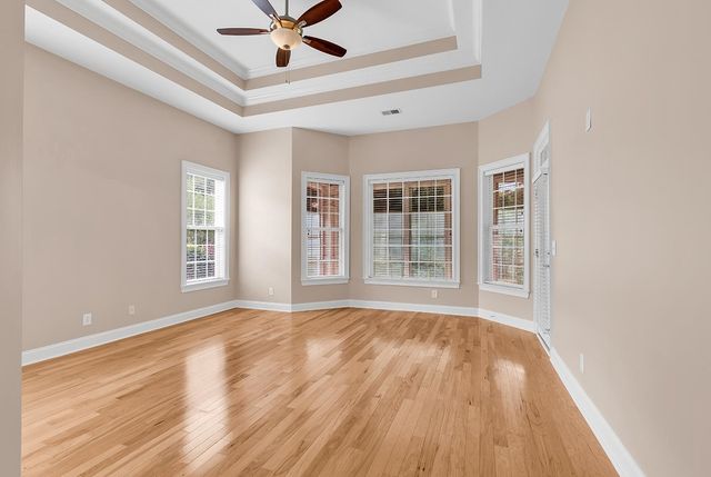 5606 Leatherleaf Dr., North Myrtle Beach, SC 29582