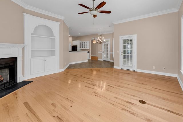 5606 Leatherleaf Dr., North Myrtle Beach, SC 29582