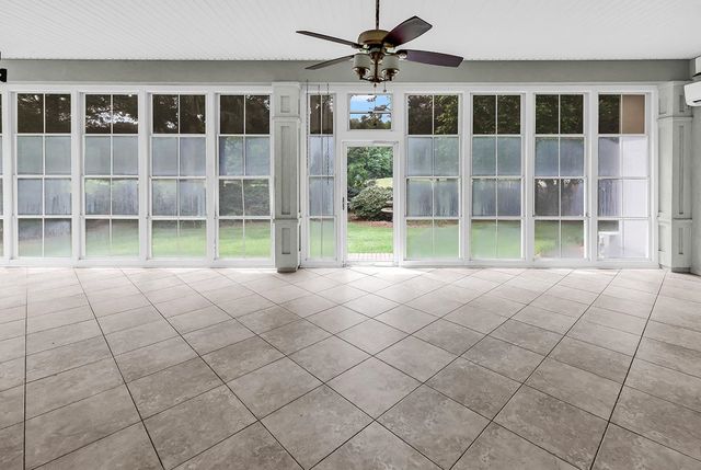 5606 Leatherleaf Dr., North Myrtle Beach, SC 29582