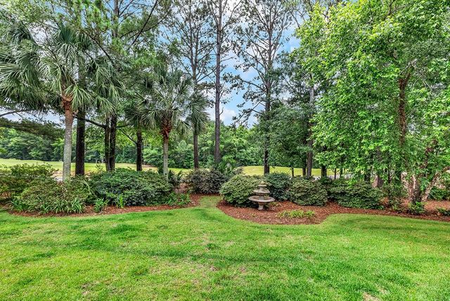 5606 Leatherleaf Dr., North Myrtle Beach, SC 29582