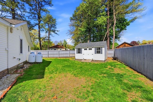 1 Brayton, Southwick, MA 01077