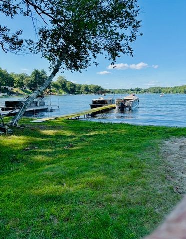 1 Brayton, Southwick, MA 01077