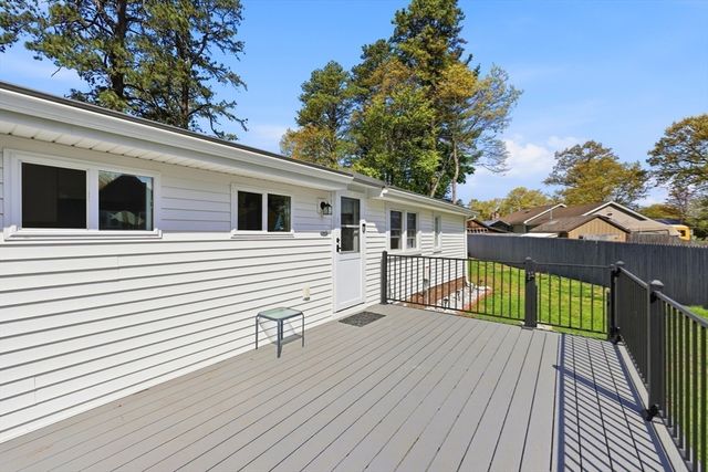 1 Brayton, Southwick, MA 01077