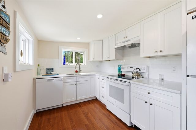 1 Brayton, Southwick, MA 01077