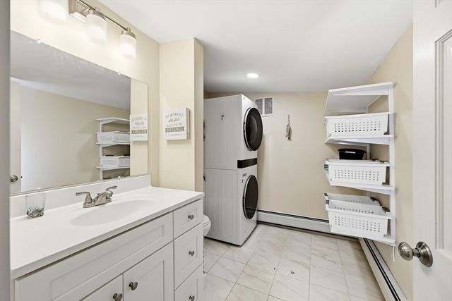 1 Brayton, Southwick, MA 01077