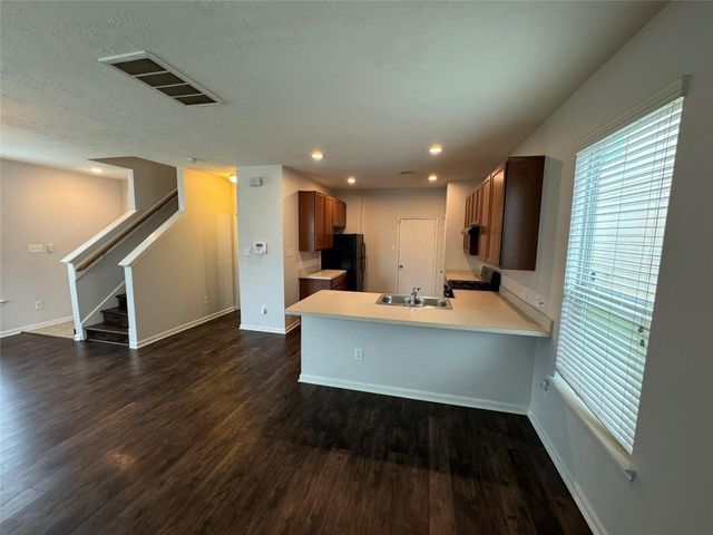 19022 Bee Line Court, Houston, TX 77073