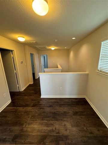 19022 Bee Line Court, Houston, TX 77073