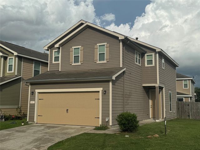 19022 Bee Line Court, Houston, TX 77073