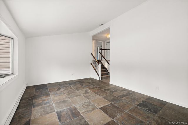 20 Hilltop Drive, Mount Sinai, NY 11766