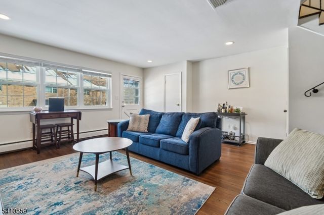 320 South St 1D, Morristown Town, NJ 07960