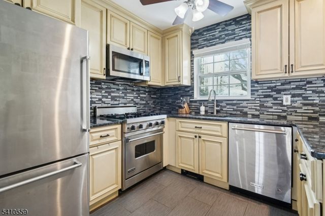 320 South St 1D, Morristown Town, NJ 07960