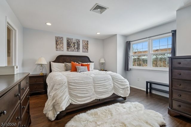 320 South St 1D, Morristown Town, NJ 07960