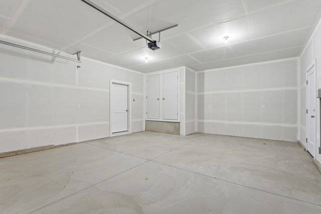 1236 N HIGH DESERT Dr, Deer Park, WA 99006