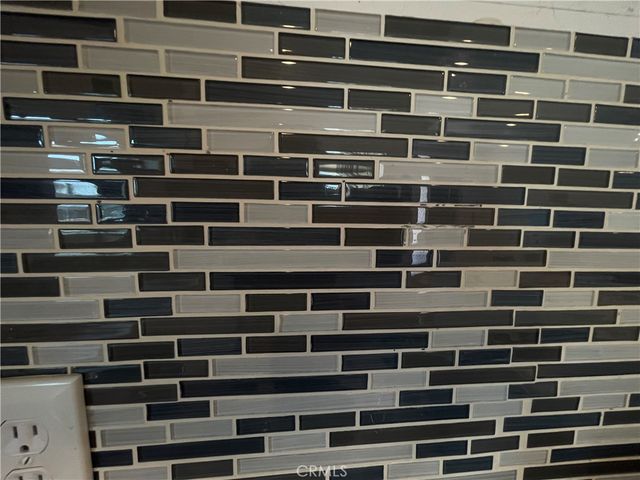 1012 Feliz Drive, Bakersfield, CA 93307