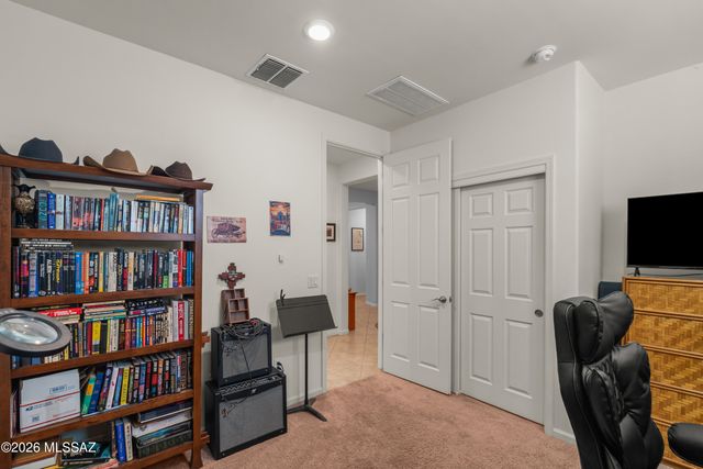 10337 S Pantano Knolls Drive, Vail, AZ 85641