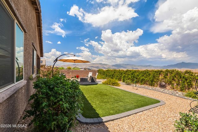 10337 S Pantano Knolls Drive, Vail, AZ 85641