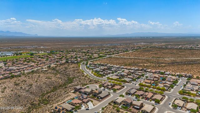 10337 S Pantano Knolls Drive, Vail, AZ 85641