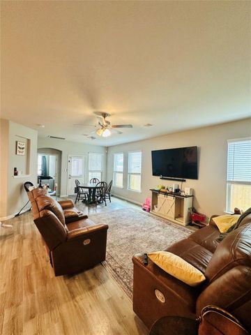27126 Grey Fox Run, Magnolia, TX 77354