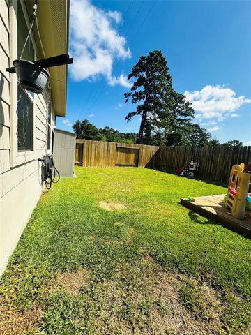 27126 Grey Fox Run, Magnolia, TX 77354