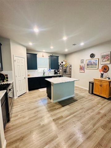 27126 Grey Fox Run, Magnolia, TX 77354