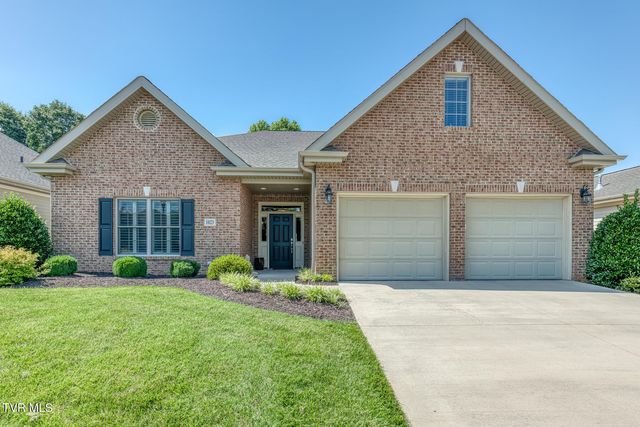 1023 Waterbrooke Lane, Johnson City, TN 37604