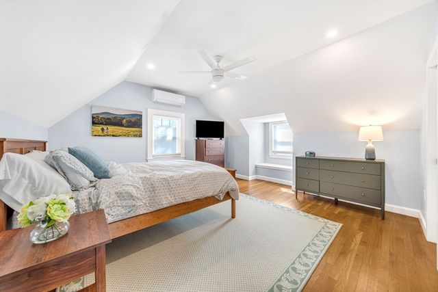 30 Pine Plain Rd, Wellesley, MA 02481