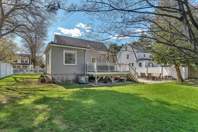 30 Pine Plain Rd, Wellesley, MA 02481