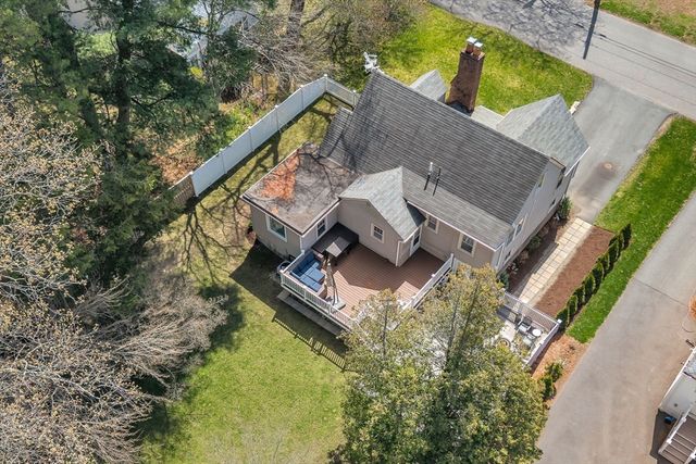 30 Pine Plain Rd, Wellesley, MA 02481