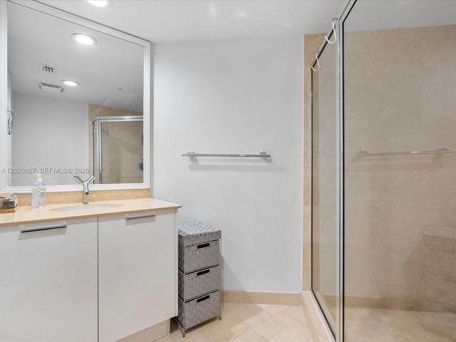 18911 Collins Avenue 601, Sunny Isles Beach, FL 33160