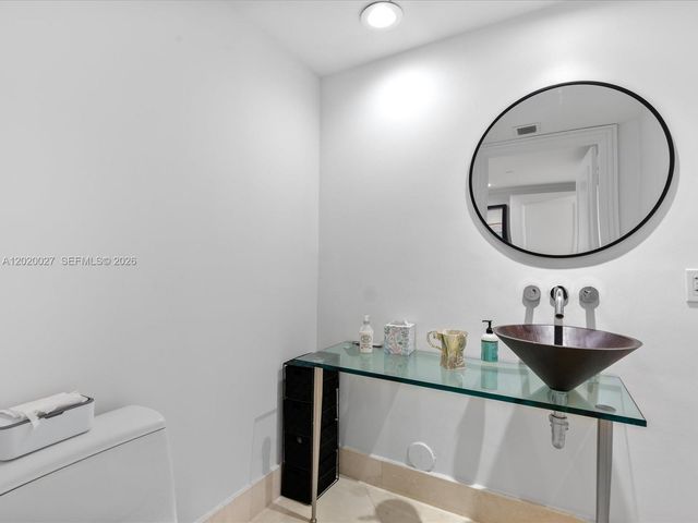 18911 Collins Avenue 601, Sunny Isles Beach, FL 33160