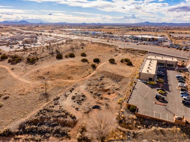 6680 Cerrillos, Santa Fe, NM 87507