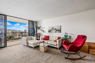 990 Ala Nanala Street 17B, Honolulu, HI 96818