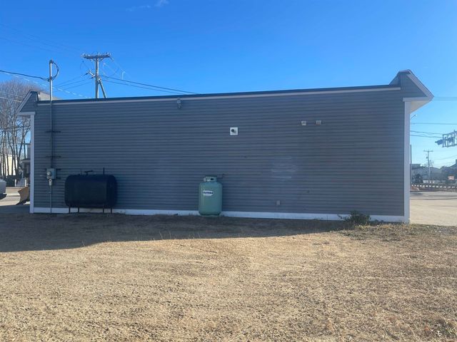 20 Summer Street, Rochester, NH 03867