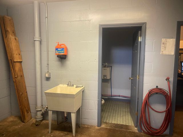 20 Summer Street, Rochester, NH 03867