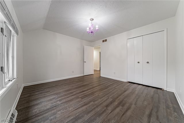 368 Leverett Lane, Highland Heights, OH 44143