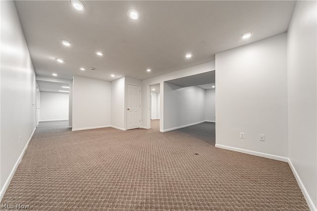 368 Leverett Lane, Highland Heights, OH 44143