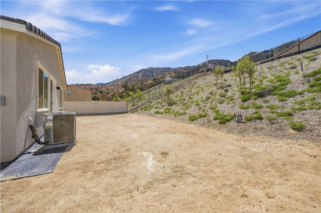 15361 Darnell, Lake Elsinore, CA 92530