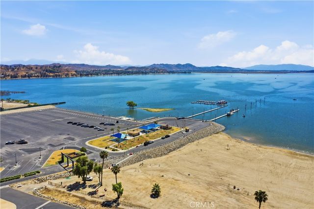 15361 Darnell, Lake Elsinore, CA 92530