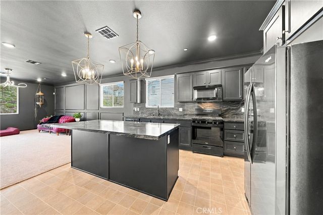 15361 Darnell, Lake Elsinore, CA 92530