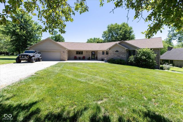 1195 N County Road 600 E, Avon, IN 46123