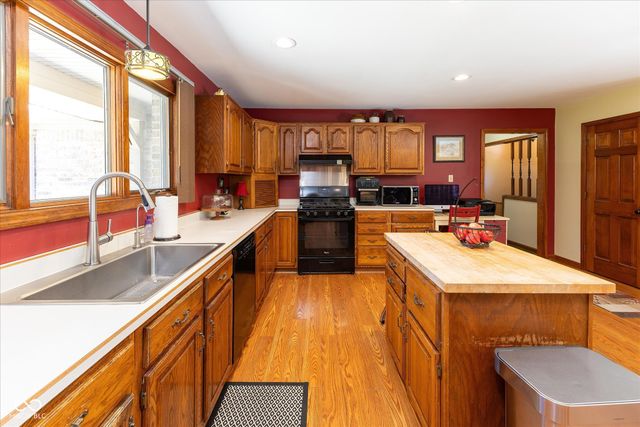 1195 N County Road 600 E, Avon, IN 46123