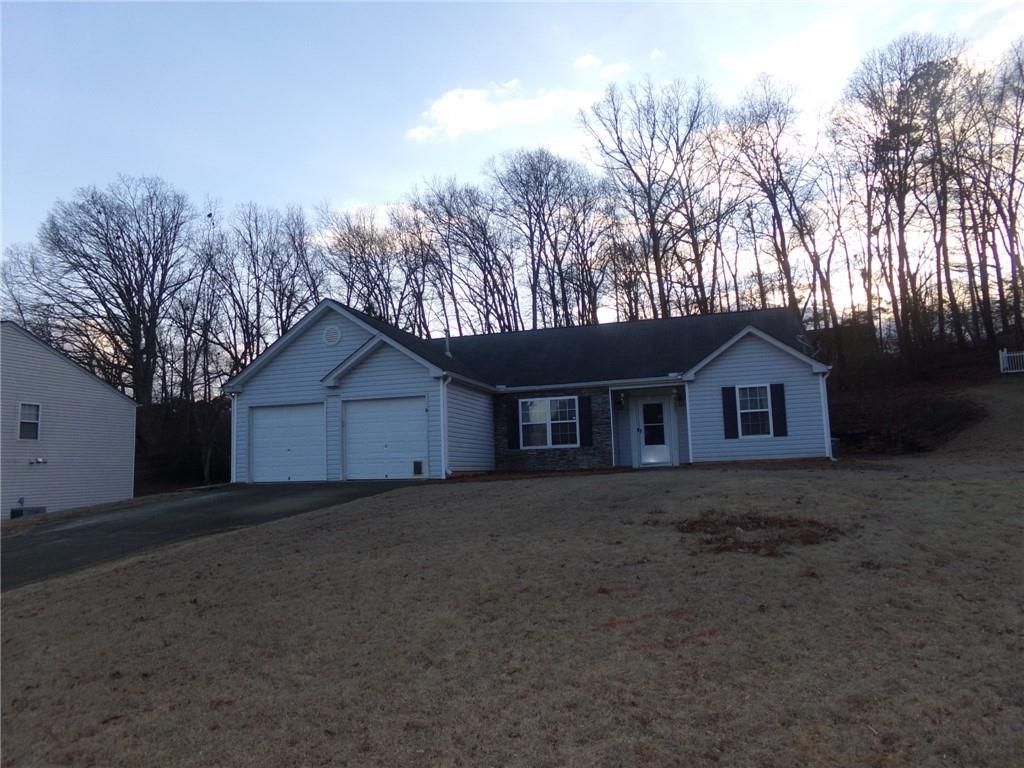 8455 RIVER BLUFF PL, Ball Ground, GA 30107